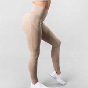 Alphalete Aero Leggings Nude cream tan-Small